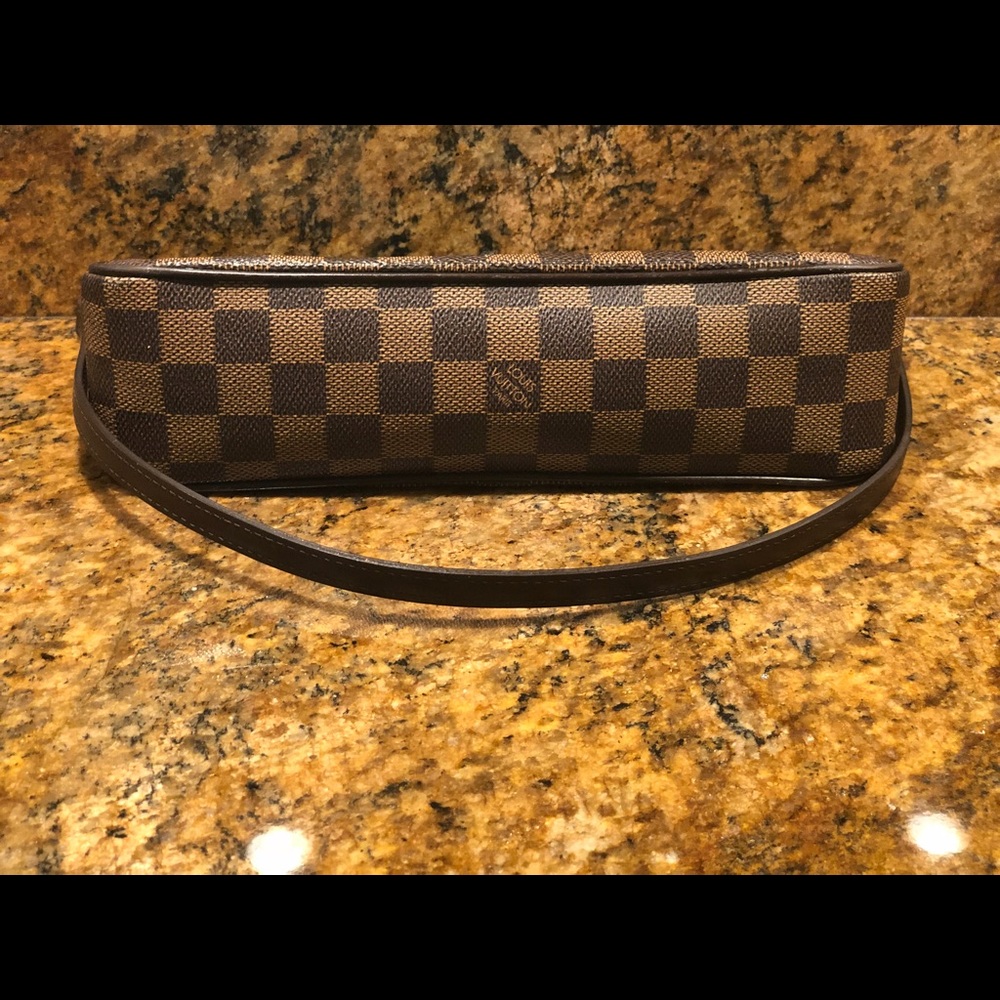 Authentic Louis Vuitton Damier clutch